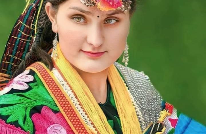 Hazel-Eyed Kalash Girl